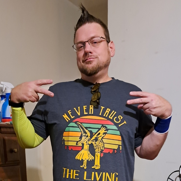 Meet your Posher. Benjy-man Here👽✌️. - Picture 2 of 8